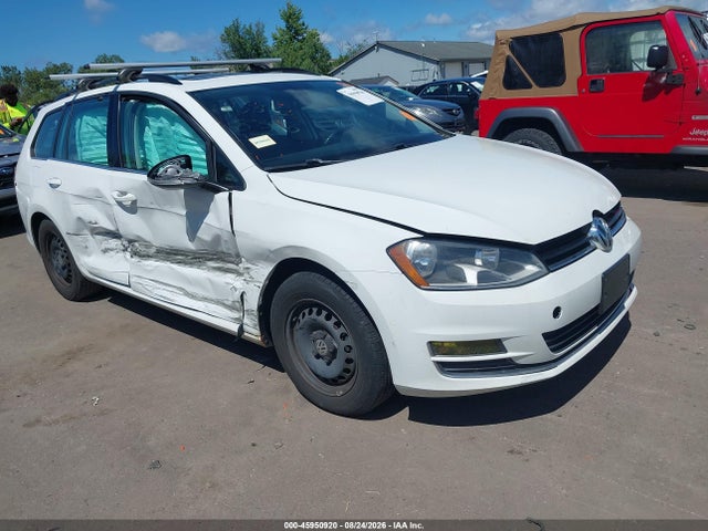 2016 VOLKSWAGEN GOLF TSI SE 4-DOOR