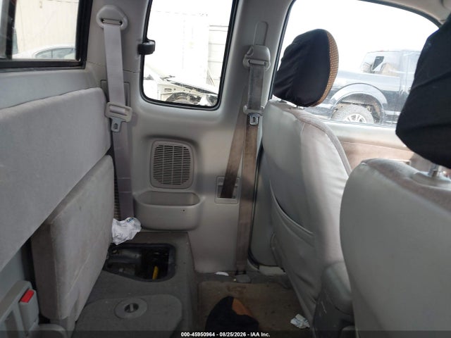 صورة 8 لـ 2001 Toyota TACOMA BASE V6