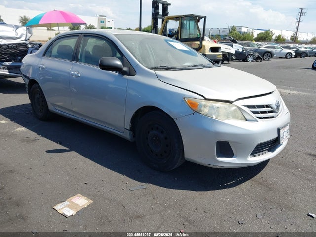 2013 TOYOTA COROLLA LE