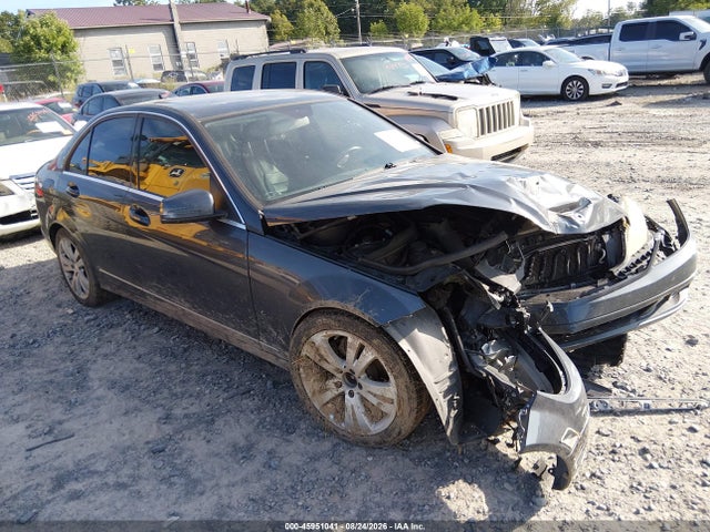 2010 MERCEDES-BENZ C 300 LUXURY 4MATIC/SPORT 4MATIC