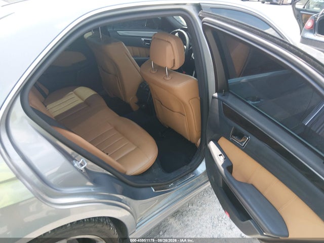 2010 Mercedes-BENZ E 350 照片 8
