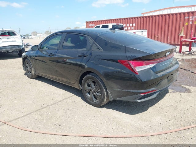 2023 HYUNDAI ELANTRA SEL 3