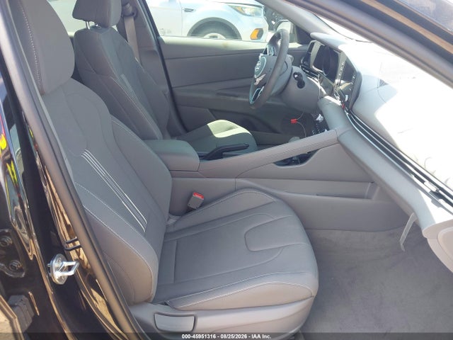 2023 HYUNDAI ELANTRA SEL 5
