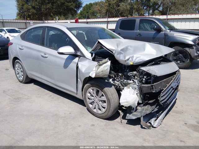2022 HYUNDAI ACCENT SE