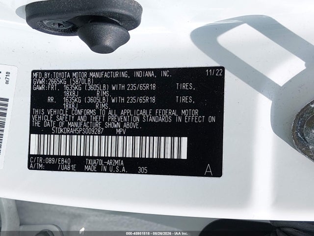 2023 TOYOTA HIGHLANDER XLE 9