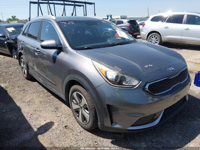2017 KIA NIRO LX