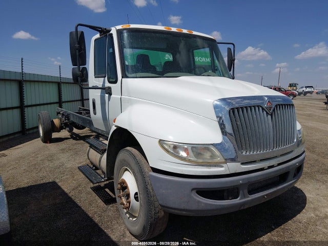 2012 INTERNATIONAL 4000 4300