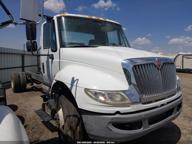 2017 INTERNATIONAL DURASTAR 4300 