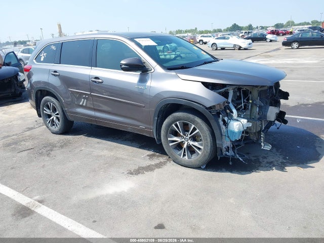 2017 TOYOTA HIGHLANDER HYBRID LE