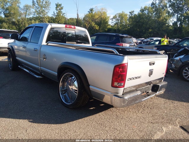 صورة 3 لـ 2004 Dodge RAM 1500 SLT/LARAMIE