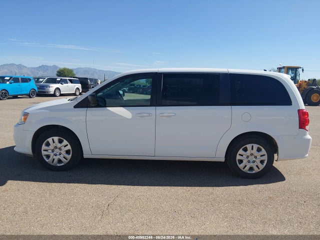 2018 DODGE GRAND CARAVAN SE 13