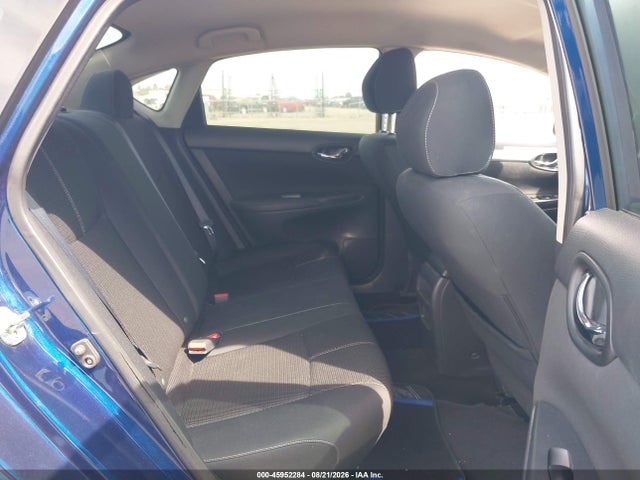 2017 Nissan SENTRA S 照片 8