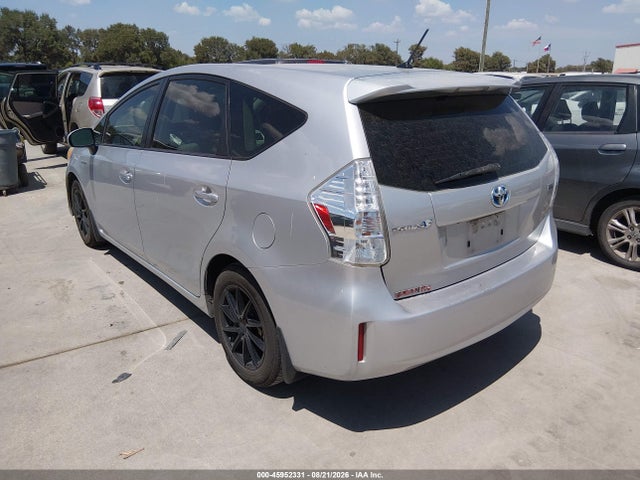2014 Toyota PRIUS V TWO — фото 3