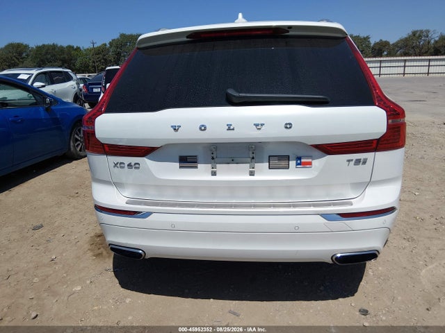 2019 VOLVO XC60 T5 INSCRIPTION 17