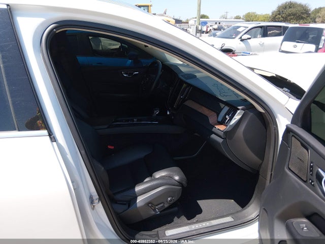 2019 VOLVO XC60 T5 INSCRIPTION 5