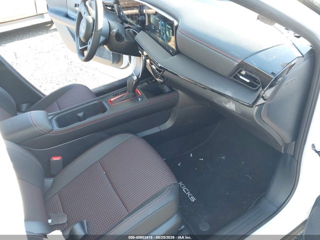2026 NISSAN KICKS SR 5