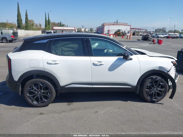 2026 NISSAN KICKS SR 13