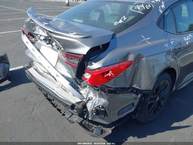 2026 TOYOTA CAMRY SE 18