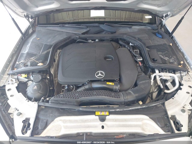 صورة 10 لـ 2020 Mercedes-BENZ C 300