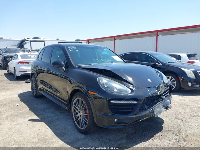 2014 PORSCHE CAYENNE GTS