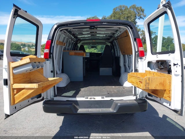 2017 CHEVROLET EXPRESS 3500 WORK VAN 12