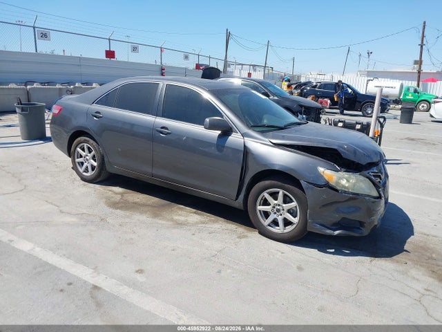 2011 TOYOTA CAMRY LE