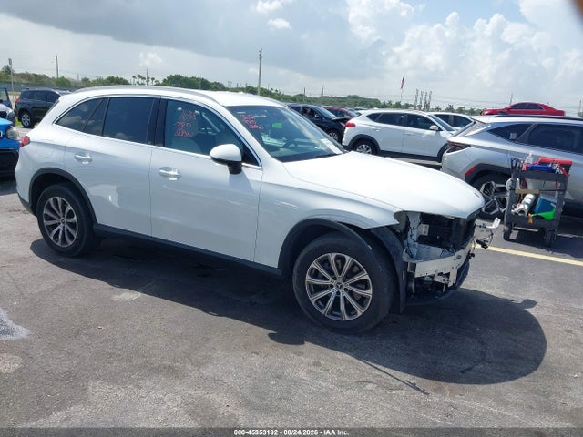 2023 MERCEDES-BENZ GLC 300 SUV