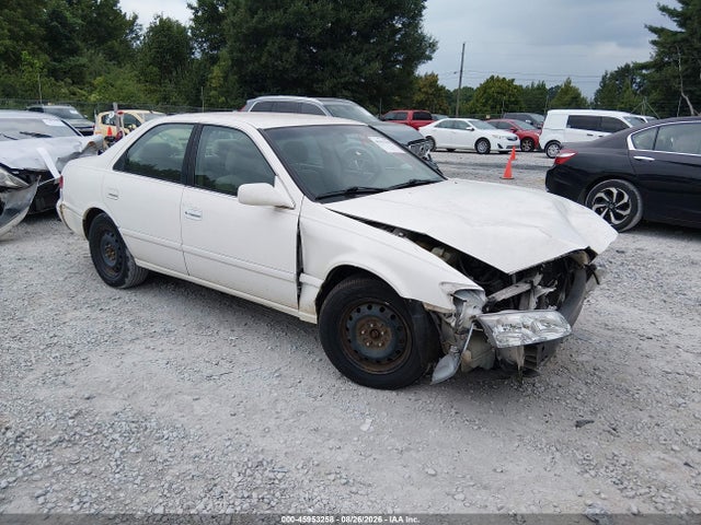 2001 TOYOTA CAMRY LE