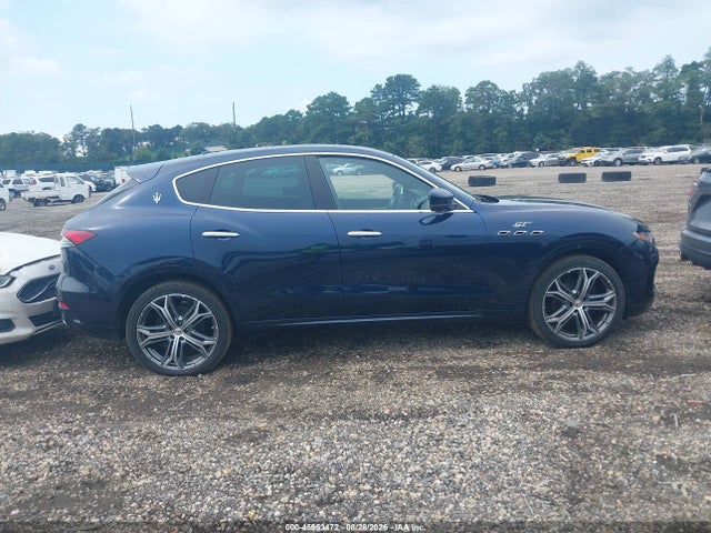 2023 MASERATI LEVANTE GT 13