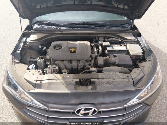 2020 HYUNDAI ELANTRA SE 10