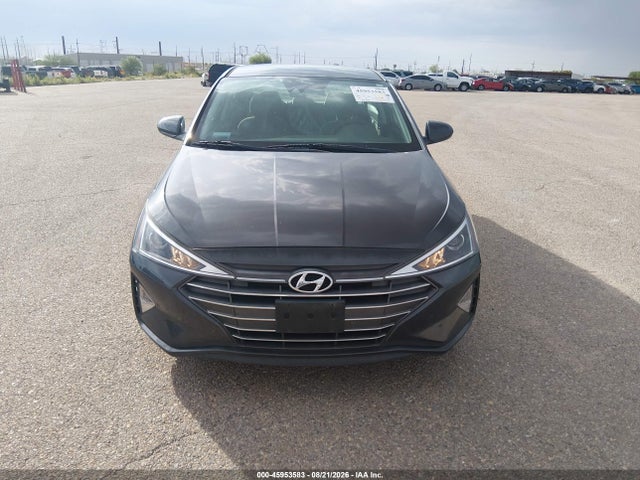 2020 HYUNDAI ELANTRA SE 11