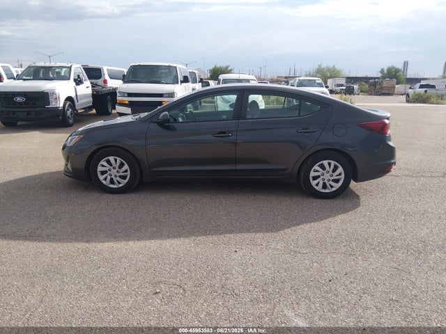 2020 HYUNDAI ELANTRA SE 13