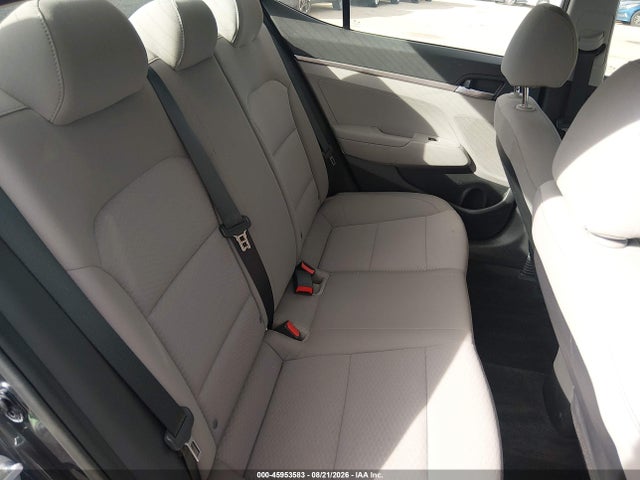 2020 HYUNDAI ELANTRA SE 8