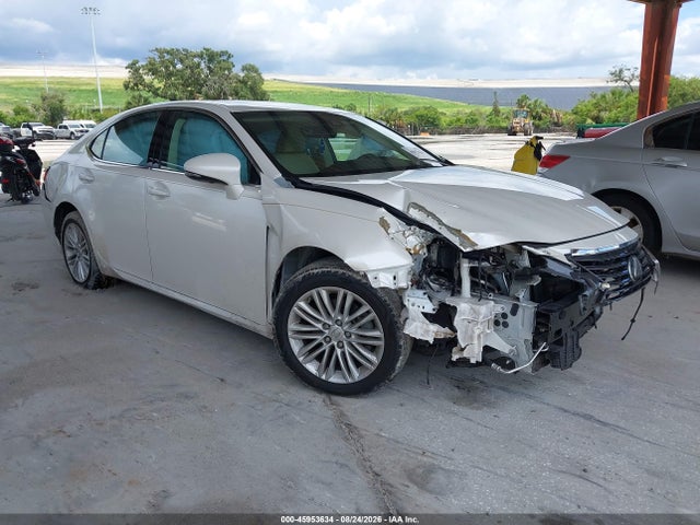 2017 LEXUS ES 