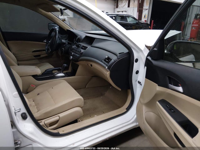 صورة 5 لـ 2012 Honda ACCORD 2.4 LX-P