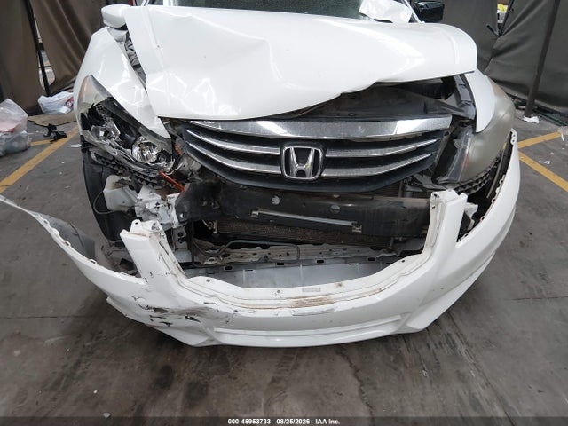 صورة 6 لـ 2012 Honda ACCORD 2.4 LX-P
