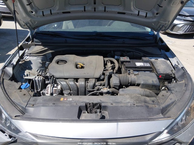 2020 HYUNDAI ELANTRA SE 10
