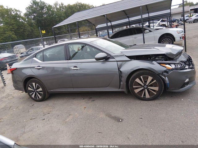 2021 NISSAN ALTIMA SL INTELLIGENT AWD 13