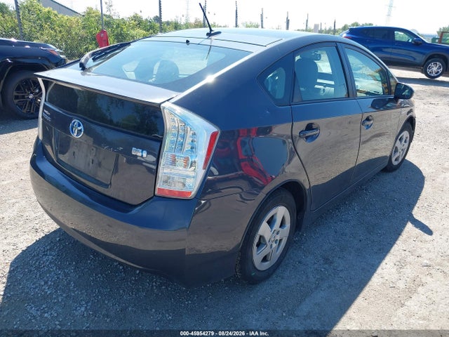 2010 Toyota PRIUS IV — фото 4