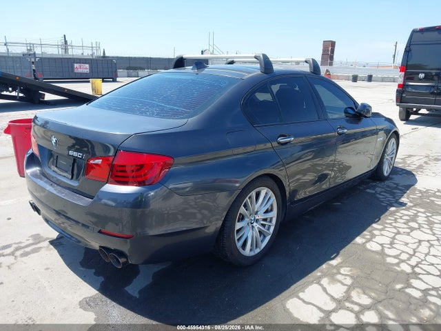 2011 BMW 550I 照片 4