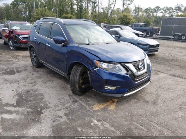 2017 NISSAN ROGUE SL