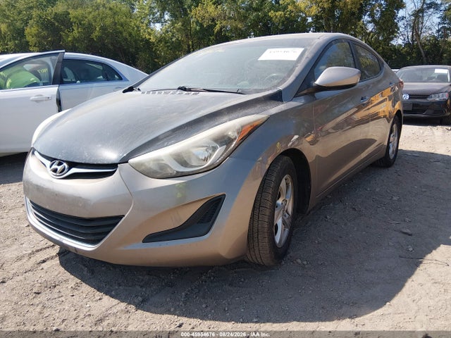2014 Hyundai ELANTRA SE 照片 2