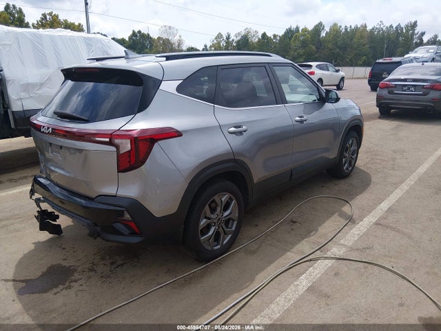 2024 KIA SELTOS S 4