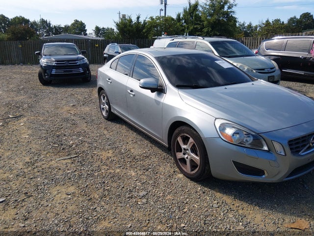 2013 VOLVO S60 T5