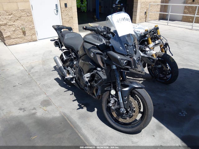 2021 YAMAHA MTN1000 C