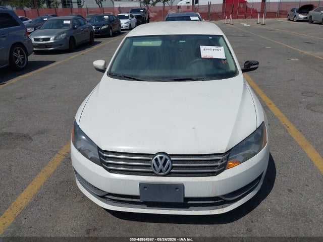 صورة 6 لـ 2014 Volkswagen PASSAT 1.8T S