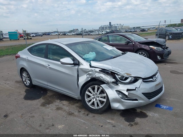 2015 HYUNDAI ELANTRA SE