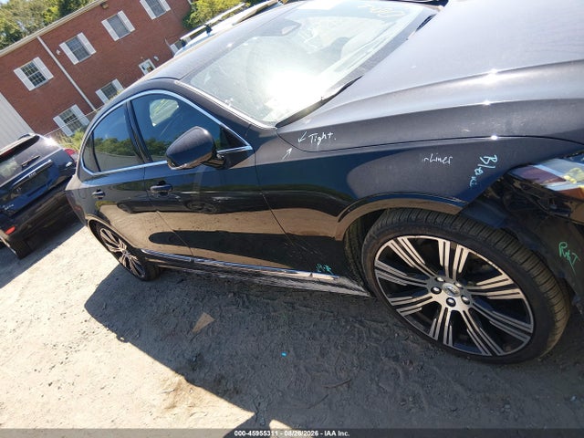 2023 VOLVO S90 B6 PLUS 12