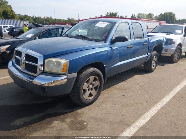 2005 Dodge DAKOTA SLT — фото 2