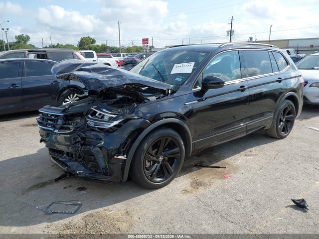 2023 VOLKSWAGEN TIGUAN 2.0T SE R-LINE BLACK 2